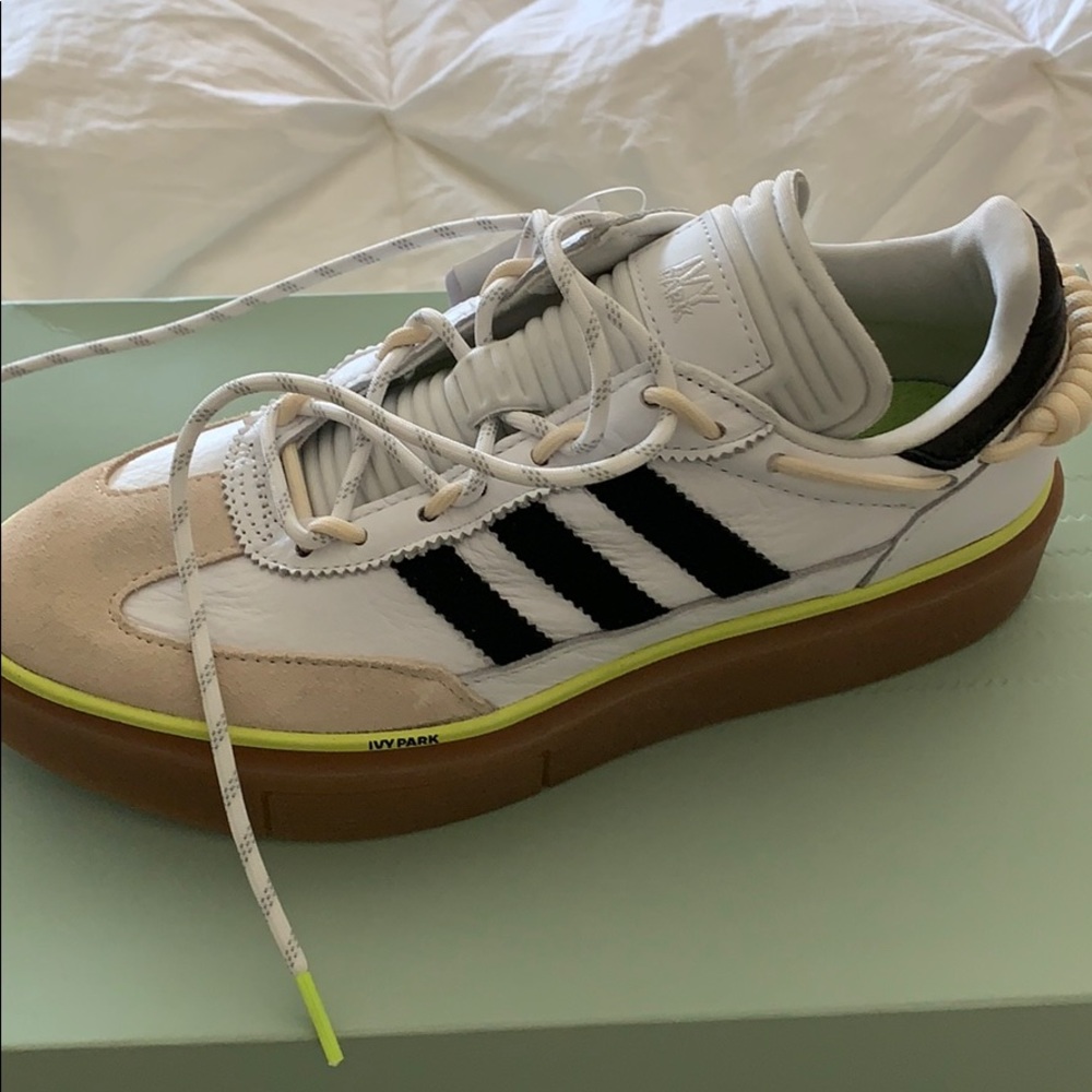 Super sleek Adidas Ivy Park
